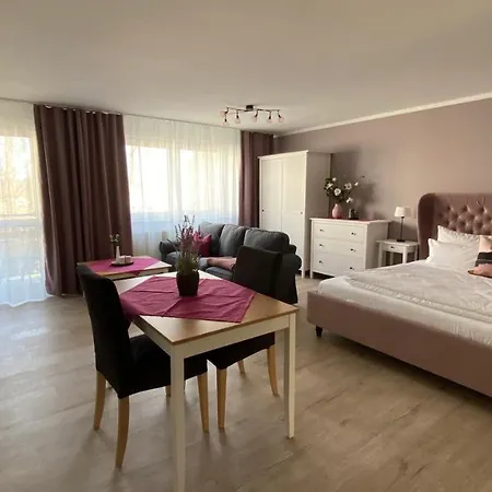City-appartement 12.3. * Цвиккау